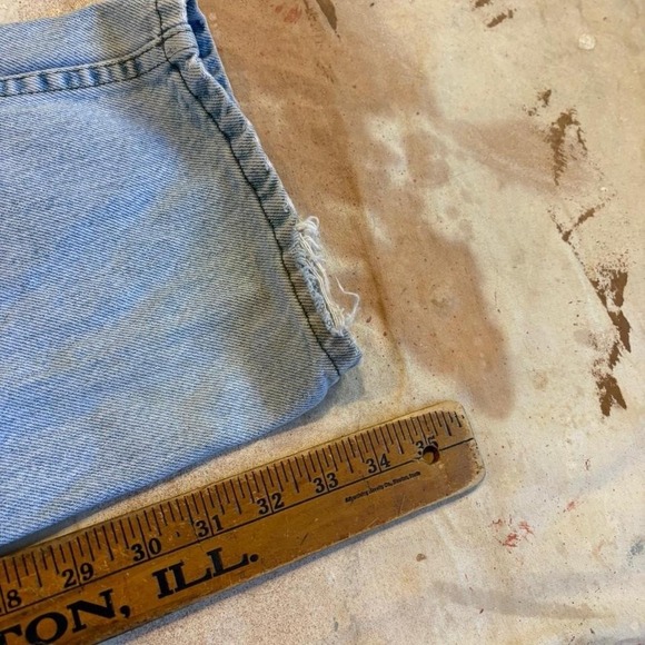 Vintage light wash Harley Davidson jeans Measure 30x34 - Picture 6 of 6